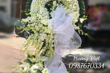 Hoa Tươi Hương Việt - Shop bán hoa đám tang ở quận Bình Tân giá rẻ